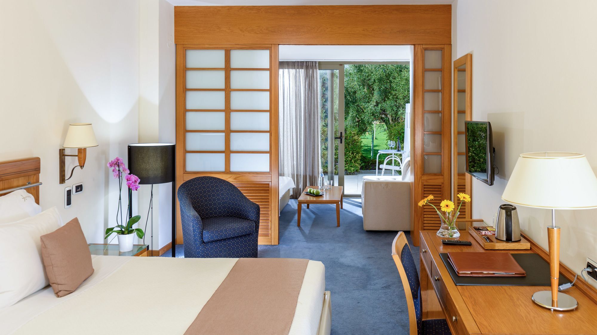 Alexander Beach Hotel & Spa Alexandrupoli Exteriér fotografie A room at the hotel